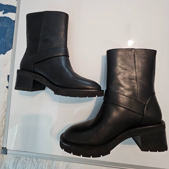 Stuart Weitzman Buckle strap Moto Black Pull On Booties Size 9 - Picture 3 of 16
